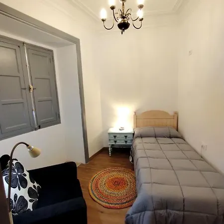Piso Centrico De Tres Reformado Del S Xix Apartment Vigo